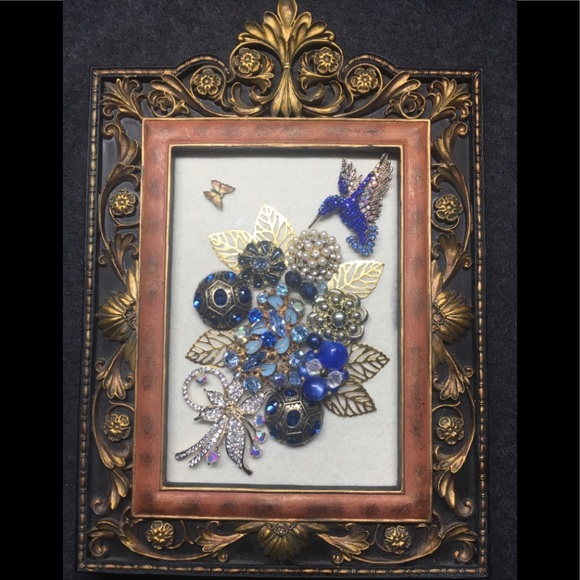 Other - FRAMED JEWELRY ART COLLAGE IN VINTAGE FRAME.UNIQUE